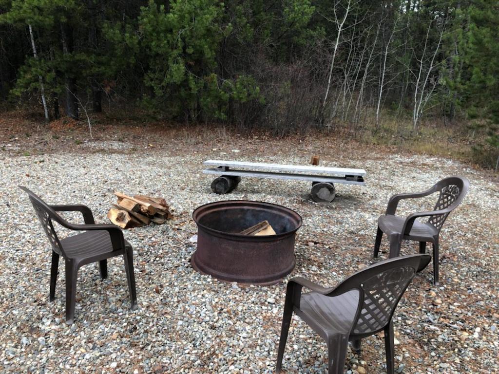 Raven Villa Valemount Exterior photo